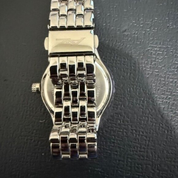 AZ Women's Watch MOP with Crystal Dial Preowned - Picture 2 of 3